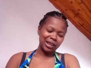 Sayrahsexy's Live Webcam