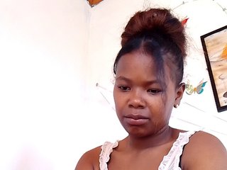 Sayrahsexy's Live Webcam