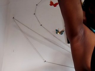 Sayrahsexy's Live Webcam