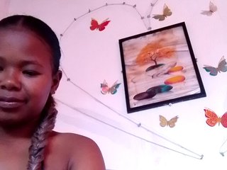 Sayrahsexy's Live Webcam