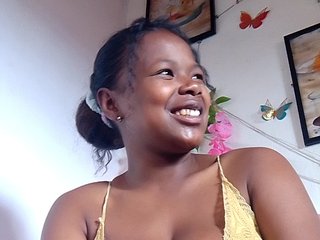 Sayrahsexy's Live Webcam