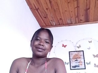 Sayrahsexy's Live Webcam