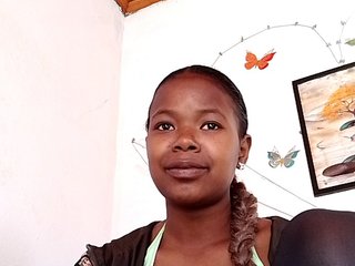 Sayrahsexy's Live Webcam