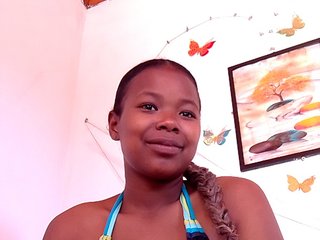 Sayrahsexy's Live Webcam