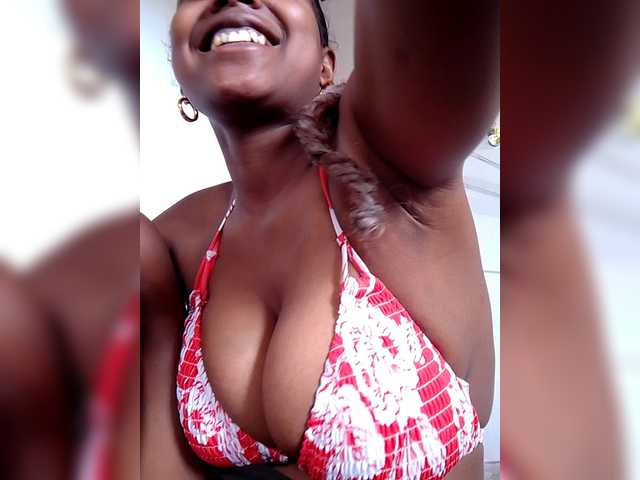 Sayrahsexy's BongaCams show and profile