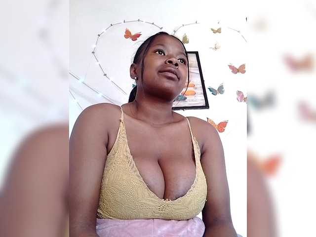 Sayrahsexy live webcam show