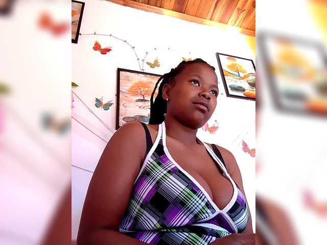 Sayrahsexy live on BongaCams