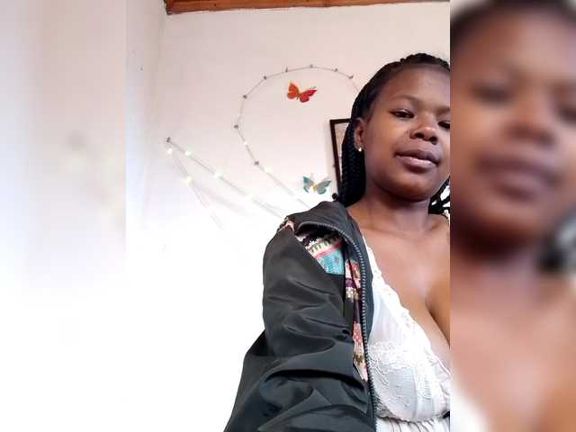 sayrahsexy cam belle