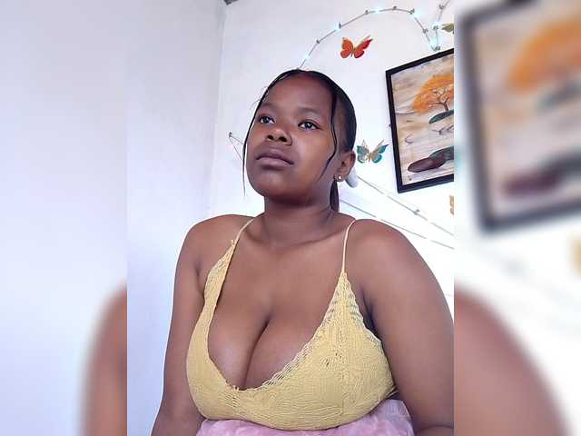 Sayrahsexy Cam en directo en BongaCams