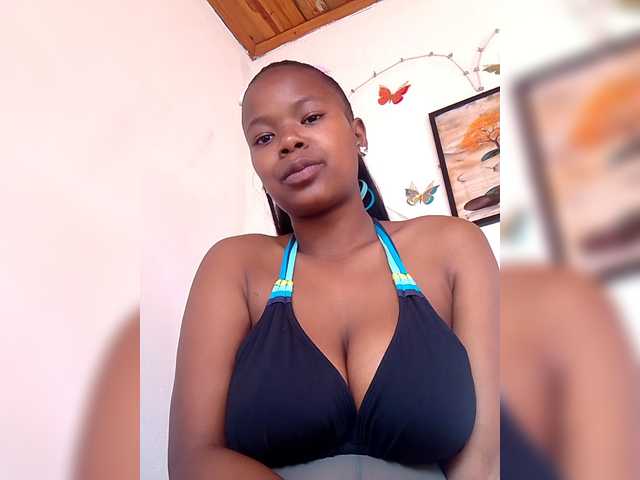 Sayrahsexy Live Cam and Statistics on UnifiedCams