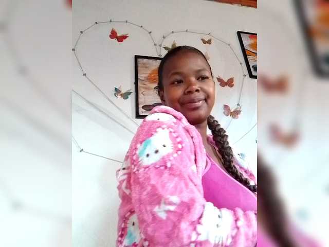 sayrahsexy cam belle
