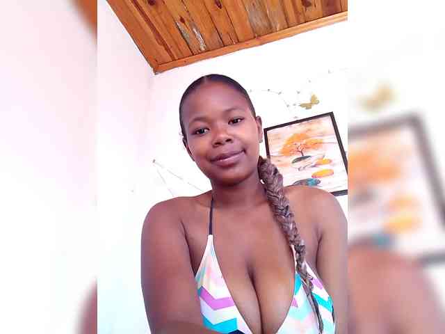 Sayrahsexy webcam