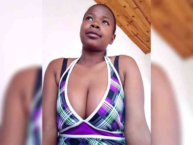 Sayrahsexy webcam
