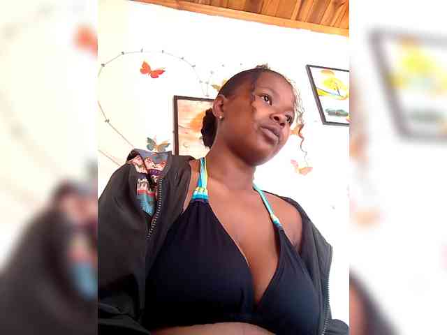 Sayrahsexy webcam