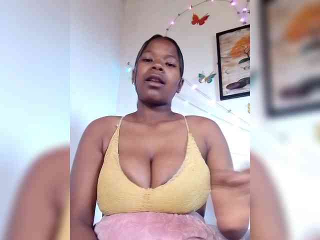 Sayrahsexy webcam