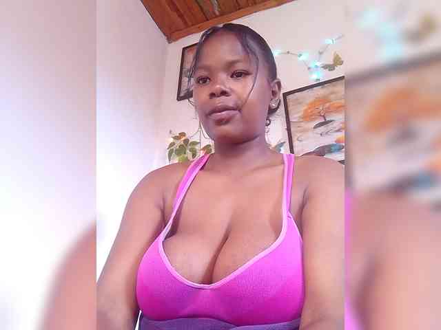 Sayrahsexy webcam