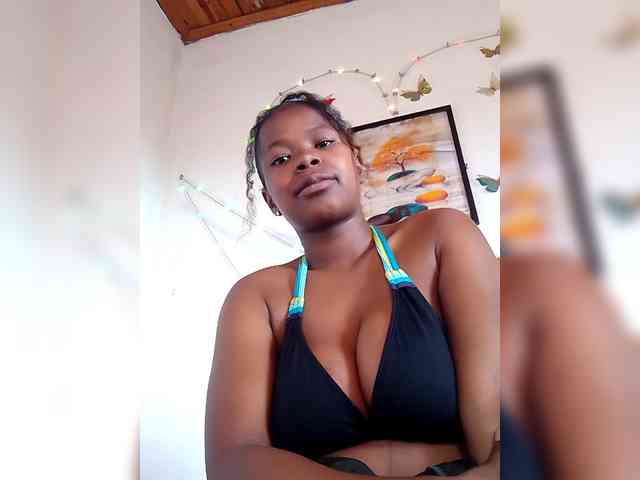 Sayrahsexy webcam