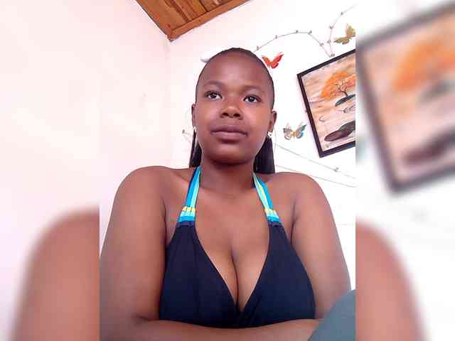 Sayrahsexy webcam