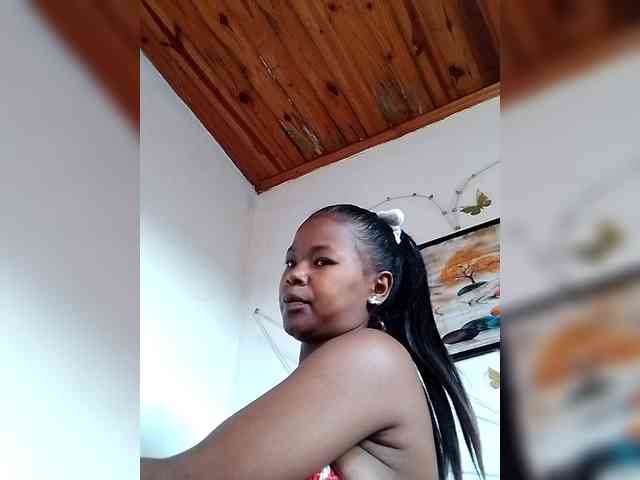 Sayrahsexy webcam