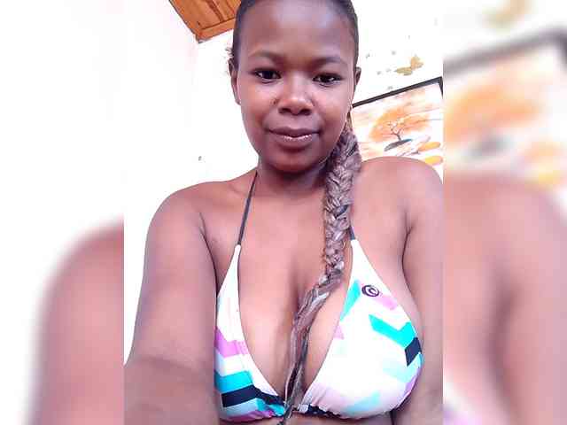 Sayrahsexy webcam