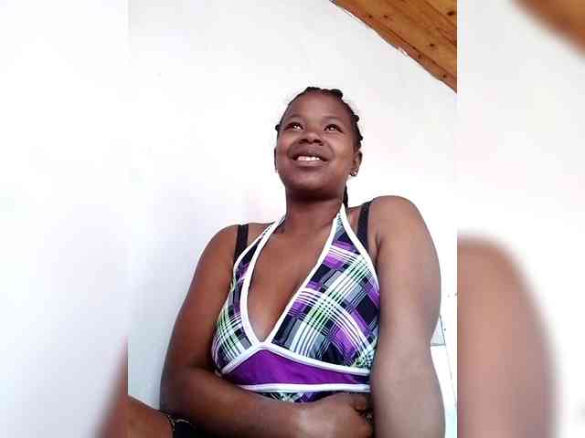 Sayrahsexy webcam
