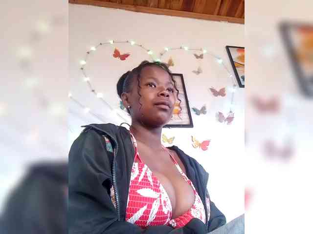 Sayrahsexy webcam