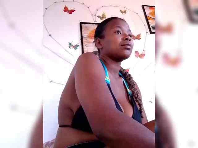 Sayrahsexy webcam