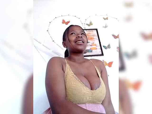 Sayrahsexy webcam