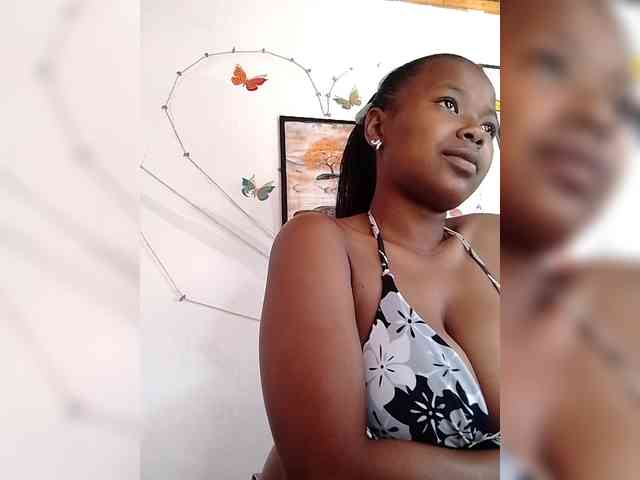 Sayrahsexy webcam