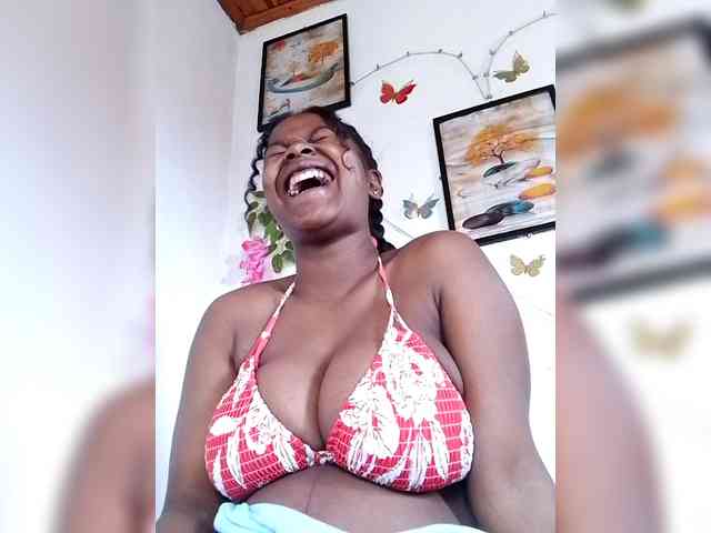 Sayrahsexy webcam