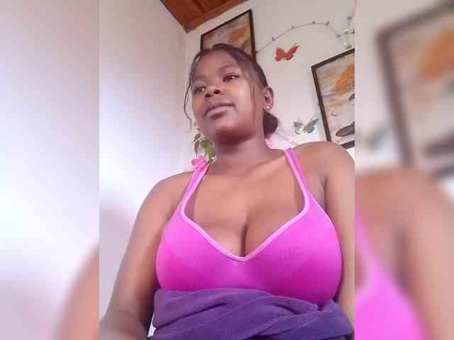 Sayrahsexy webcam