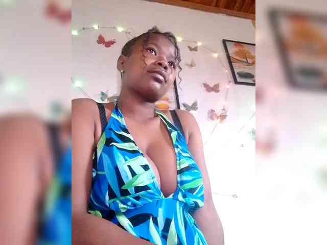Sayrahsexy webcam