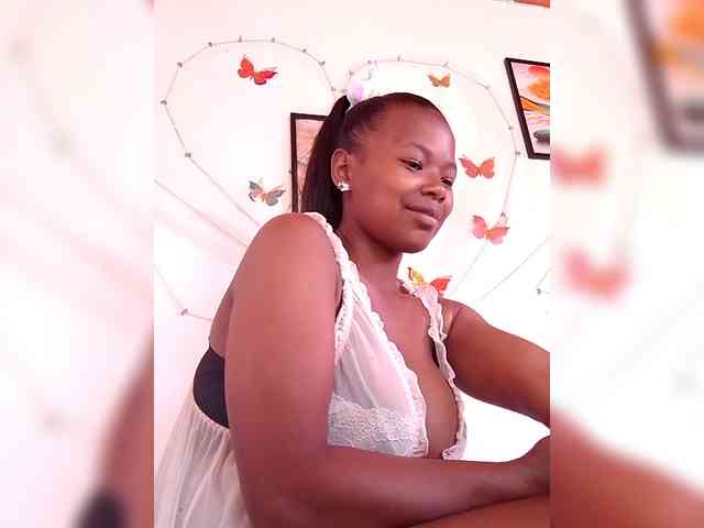 Sayrahsexy webcam