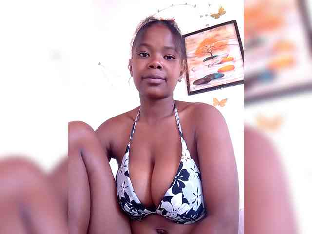 Sayrahsexy webcam