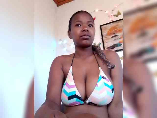 Sayrahsexy webcam