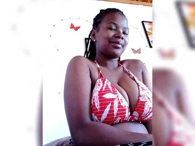 Sayrahsexy webcam