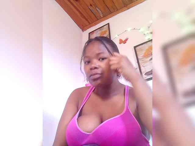 Sayrahsexy webcam