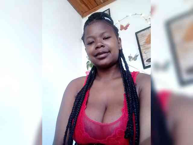 Sayrahsexy webcam