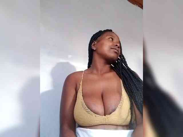 Sayrahsexy webcam