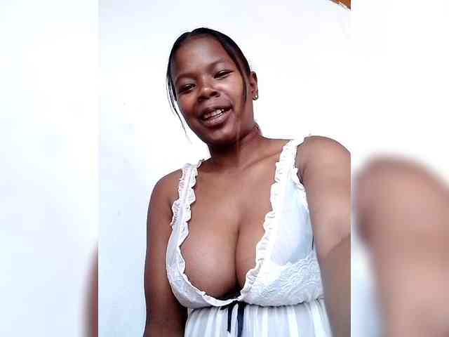 Sayrahsexy webcam