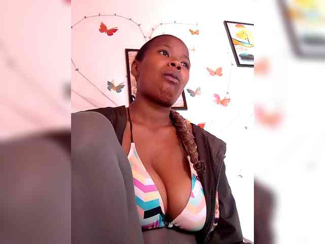 Sayrahsexy webcam
