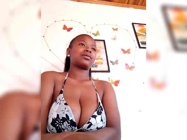 Sayrahsexy webcam