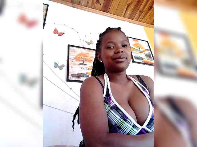Sayrahsexy webcam