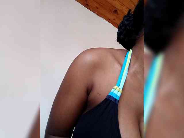 Sayrahsexy webcam