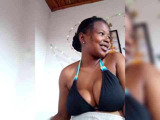 Sayrahsexy webcam