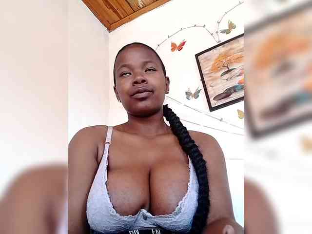 Sayrahsexy webcam