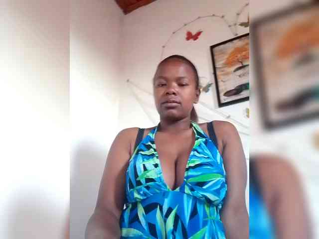 Sayrahsexy webcam