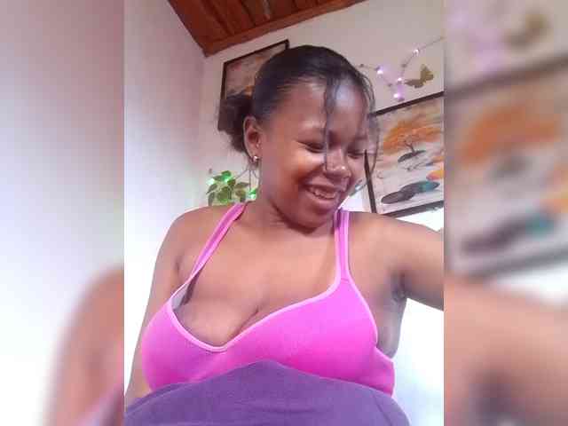 Sayrahsexy webcam