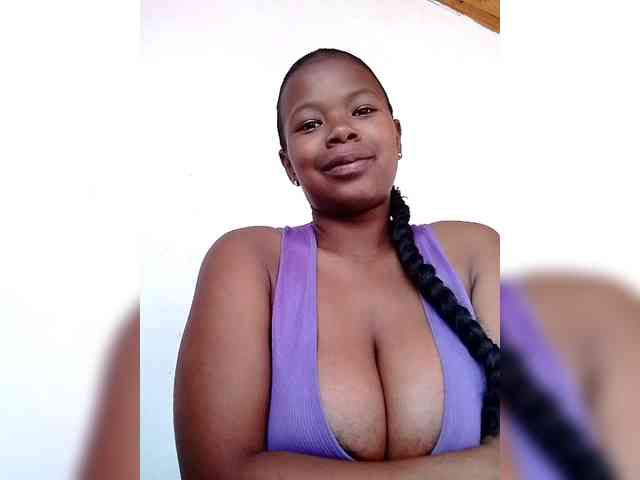 Sayrahsexy webcam
