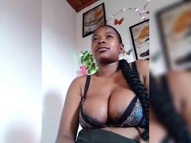Sayrahsexy webcam